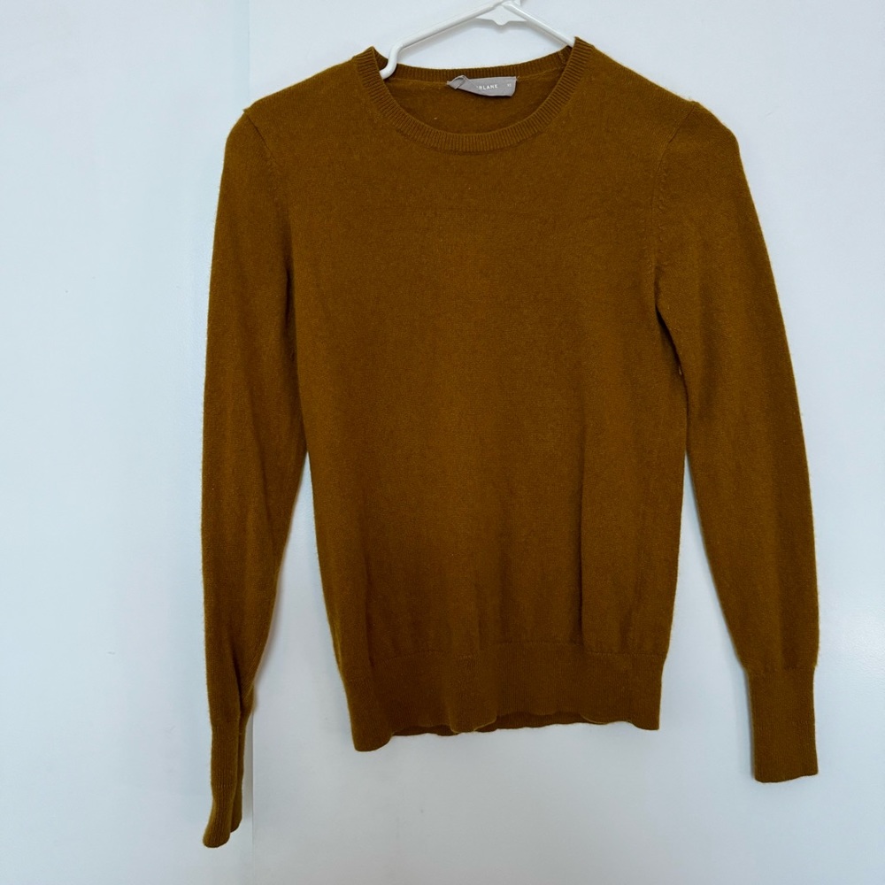 Everlane XS sweater